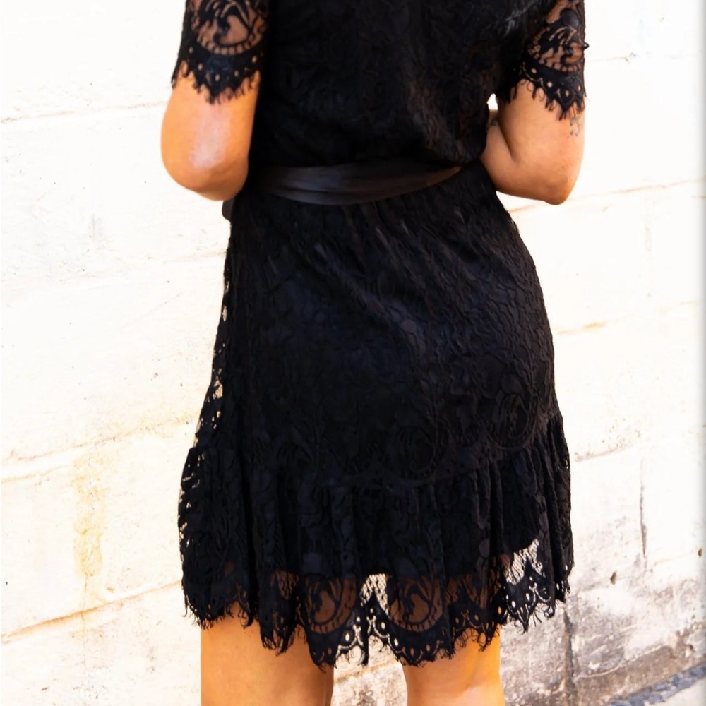 NWT Southern Fried Chic wrapped up in your arms dress! Black size Small - Picture 7 of 11